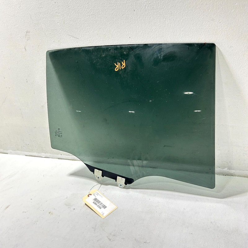 2015-2018 ACURA RDX Rear Right Passenger Side Door Window Glass OEM