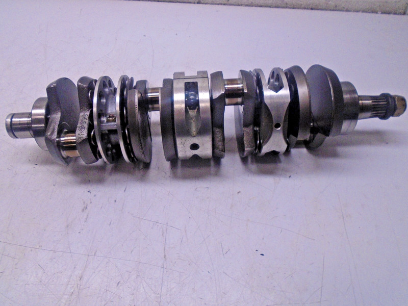 W3Mercury Mariner 80hp 4 Cylinder 2 stroke Crankshaft Crank 0440-6647A2
