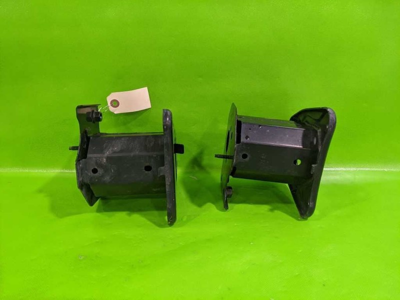 19-24 COROLLA HTBK REAR BUMPER SUPPORT MOUNTPAIROEM 4284-133