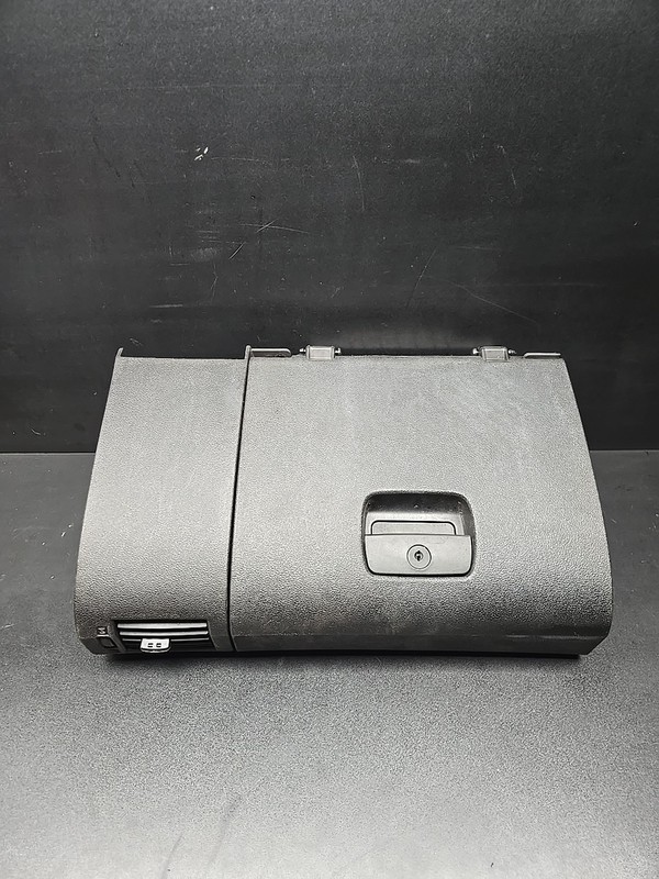 2006-2010 SATURN SKY GLOVE BOX STORAGE COMPARTMENT BLACK ASSEMBLY OEM 06-10