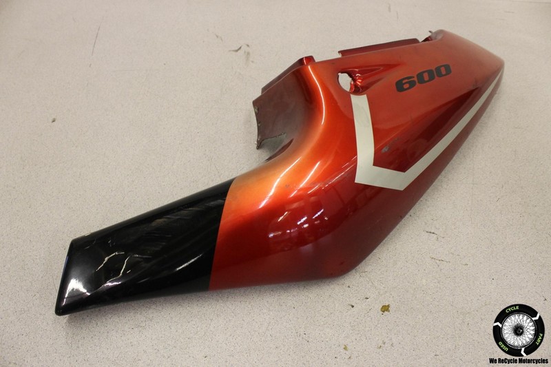 1998 Suzuki GSXR600 LEFT REAR BACK TAIL FAIRING COWL SHROUD PLASTIC GSXR 600 98