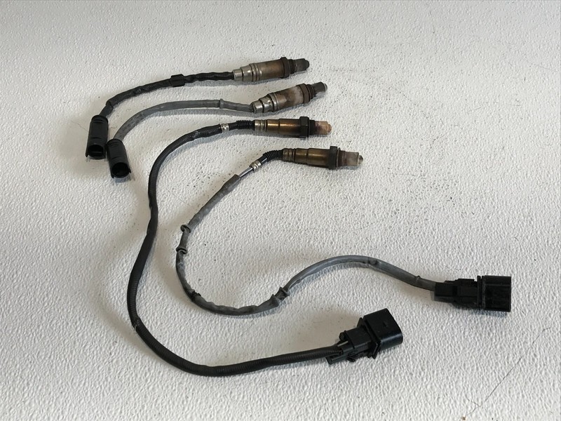 02-05 BMW 545 645 745 POST CAT DOWNSTREAM PRE CAT UPSTREAM O2 OXYGEN SENSORS