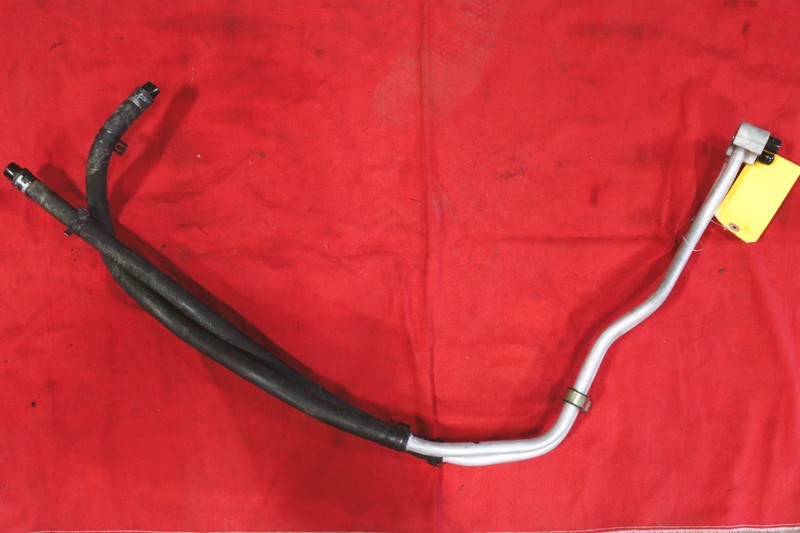 97-04 Chevrolet Corvette C5 Coolant Recovery Overflow Surge Tank 10229487 *Used*