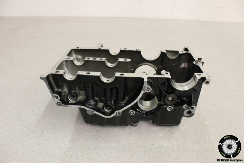 2006 Kawasaki Ninja 250R EX250F LOWER ENGINE BOTTOM CRANKCASE CRANK CASES MOTOR