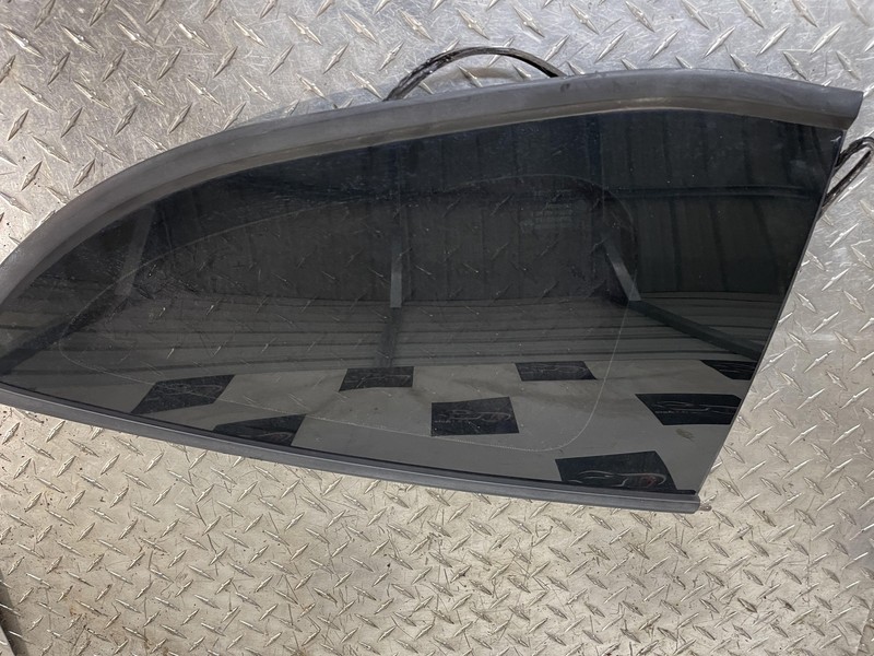 2009-2014 Hyundai Genesis Coupe Rear Driver Left Door Glass Assembly Vent Oem