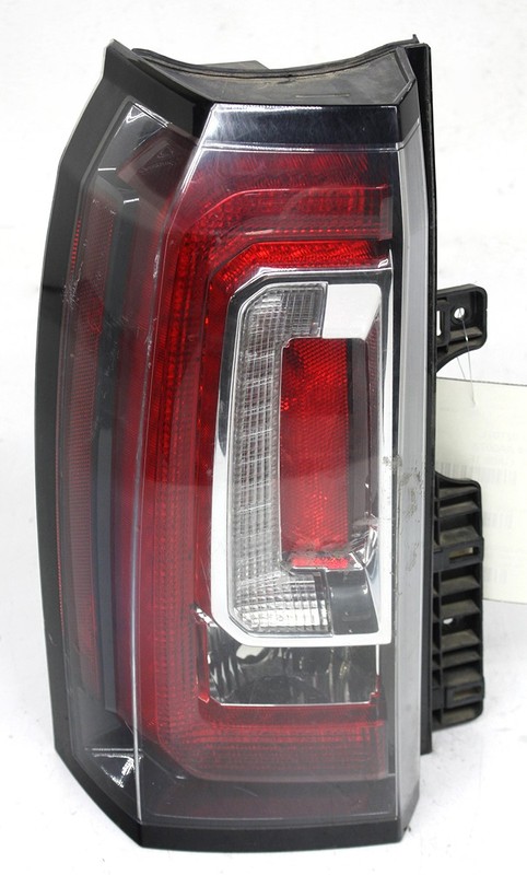 OEM Left Driver Side LED Tail Lamp For 2015-20 GMC Yukon, XL 84536242, Lens Chip