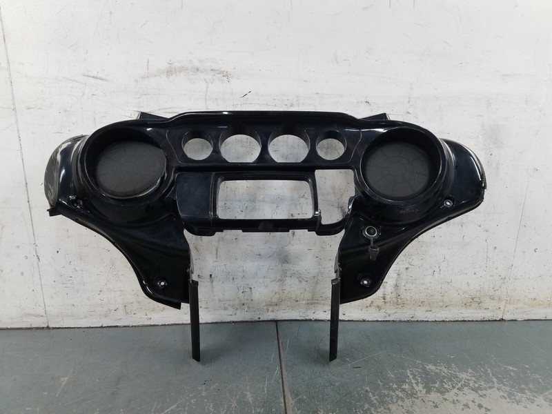 2014 14 - 16 Harley Ultra Limited Inner Fairing - * #0677 P2