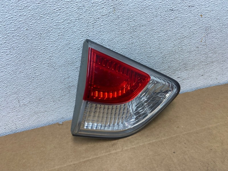 2013 to 2016 Nissan Pathfinder Left Driver Inner Tail light Oem AD5377 LK