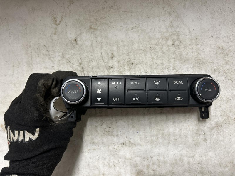 2008 NISSAN MAXIMA Heat AC Controller 27500ZK30A OEM 07 08