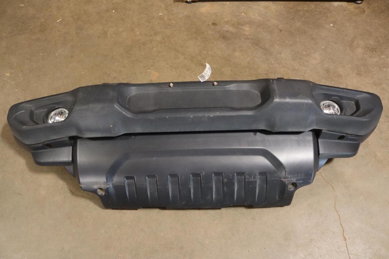 2018-2022 JEEP WRANGLER FRONT BUMPER COVER W/ LOWER PLASTIC & FOG LIGHT OEM