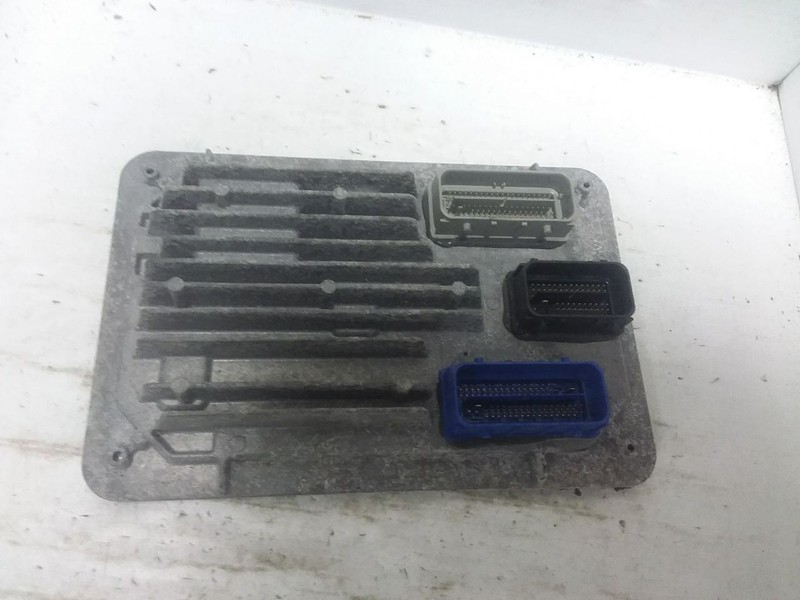 Engine ECM Electronic Control Module Fits 22 ENVISION 12718010