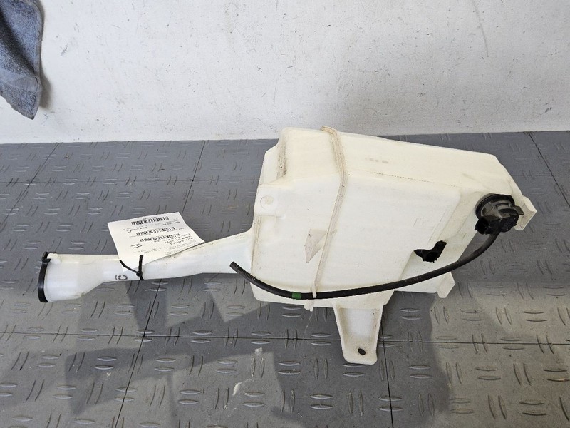 Wash Reservoir Fits 07-11 CAMRY 3434450