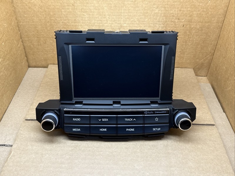 2016-2018 Hyundai Tucson Audio Radio Media Display Screen 96160-D31004X OEM