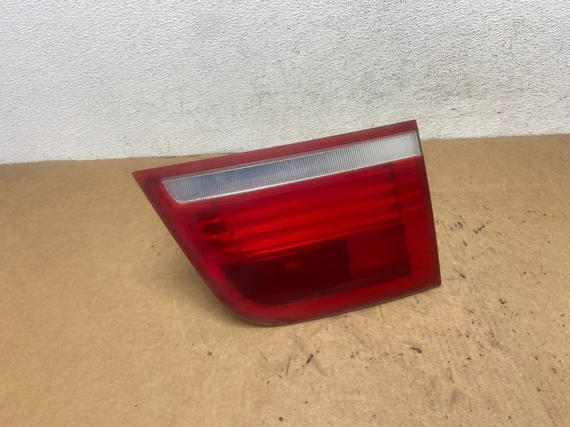 2007 to 2010 Bmw X5 E70 Right Passenger Rh Side Inner Tail Light AD5199 LK