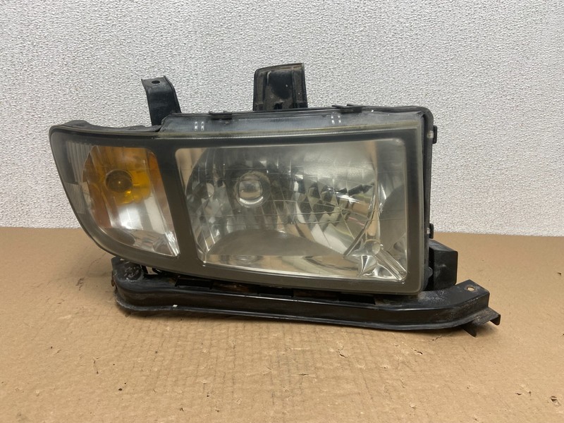 2006 2007 2008Honda Ridgeline Right Passenger Halogen Headlight Oem AB6190 DW