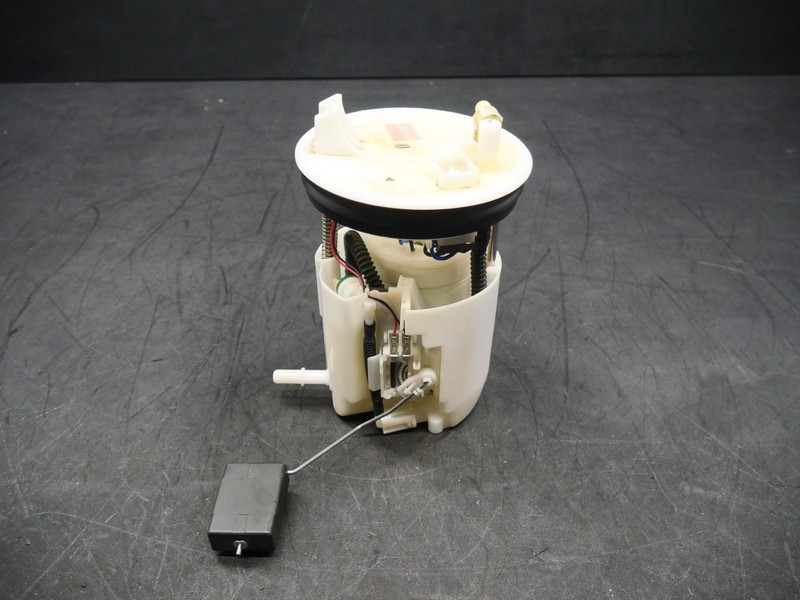 2017-2020 Toyota 86 ZN6 Fuel Pump Sending Unit Gas Assembly 42021CA000 OEM