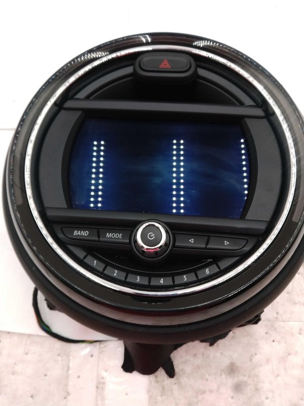Used Infotainment Display fits: 2018 Mini Countryman display screen 6.50`` scree