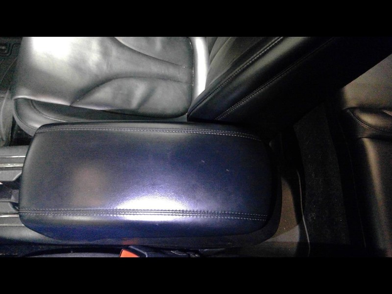 Armrest Lid Fits 15-16 MKC 1704850