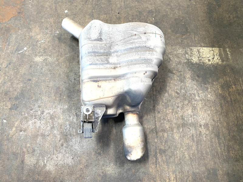 2013-2016 AUDI A5 2.0L REAR RIGHT EXHAUST MUFFLER OEM #A0.31