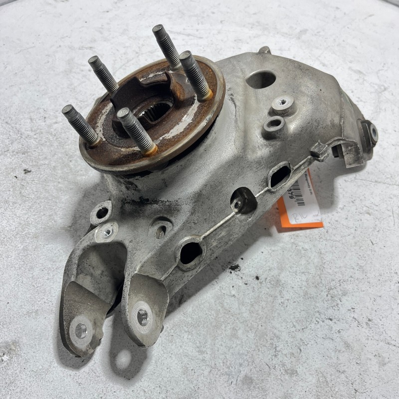 2017 - 2019 JAGUAR XE XF RWD REAR RIGHT PASSENGER SIDE SPINDLE KNUCKLE HUB OEM