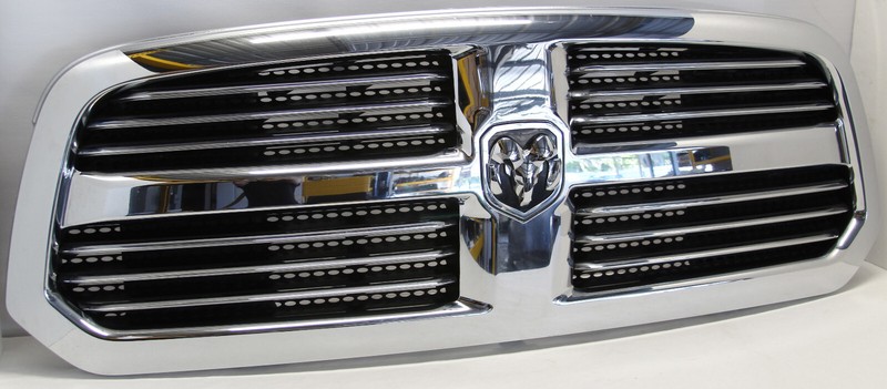 ✅ RAM 1500 RADIATOR CHROME GRILLE OEM MOPAR FACTORY w/ LOGO2013-2024 Classic