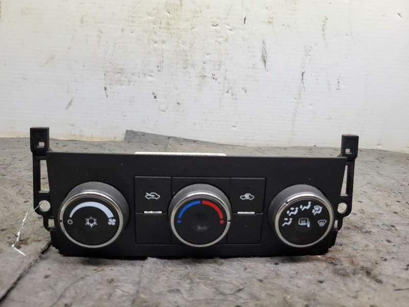 Temperature Control With AC Manual Control Fits 07-09 SIERRA 1500 PICKUP 1712999