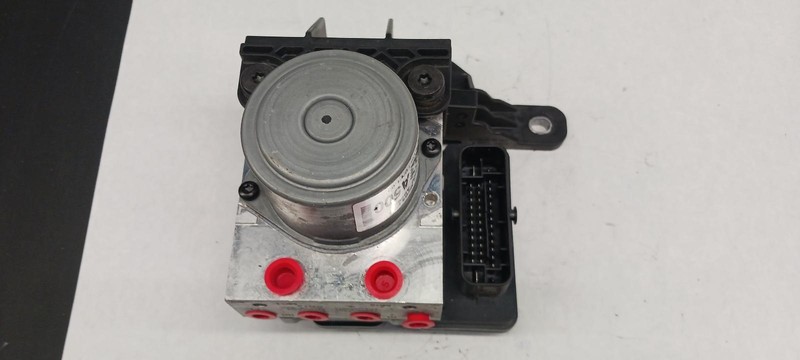 2022 HYUNDAI ELANTRA Anti-Lock Brake ABS 2.0L 6k miles OEM 22