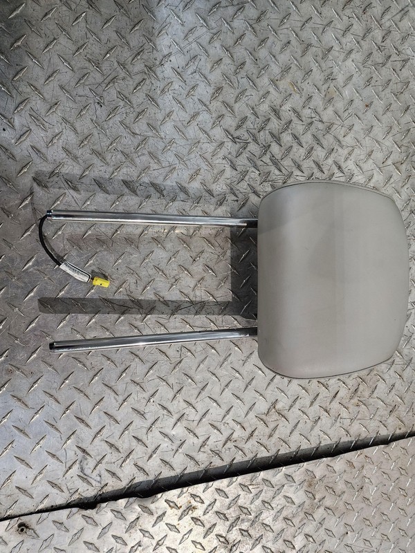 12 13 14 15 16 Dodge Grand Caravan Town & Country Active Front Headrest Leather