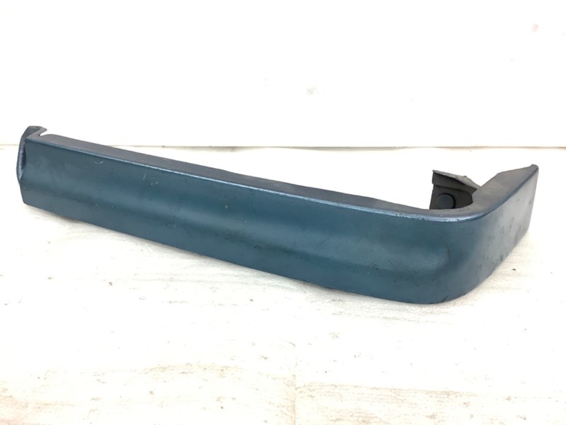 88-91 Honda Civic Sedan 4D Right Upper Skirt Panel Tail Light Extension Blue