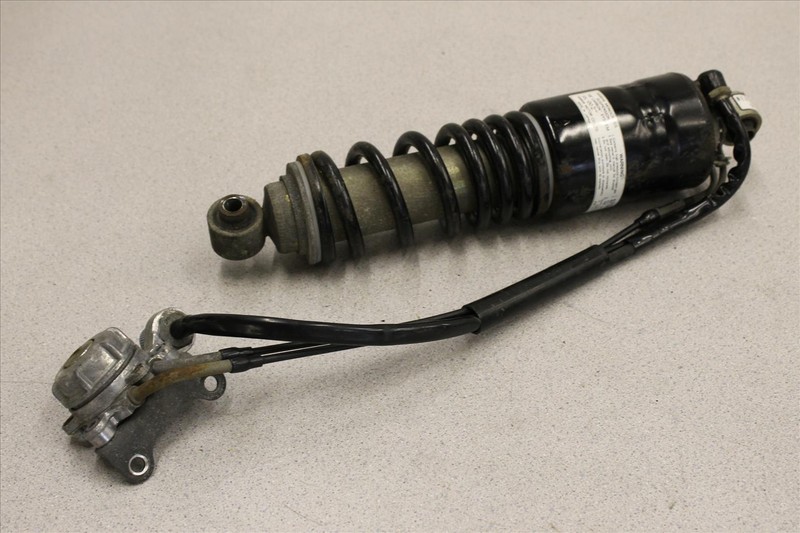 1982 YAMAHA XV 920 VIRAGO REAR SHOCK SUSPENSION ABSORBER OEM XV920 82