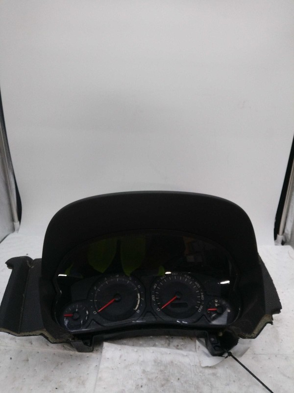 2004 Cadillac CTS Speedometer Gauge OEM White 71K Miles NJ25-23313-592114
