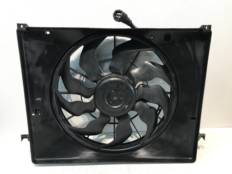 2009 2010 2011 2012 2013 2014 HYUNDAI GENESIS 4.6L 5.0L RADIATOR COOLING FAN OEM