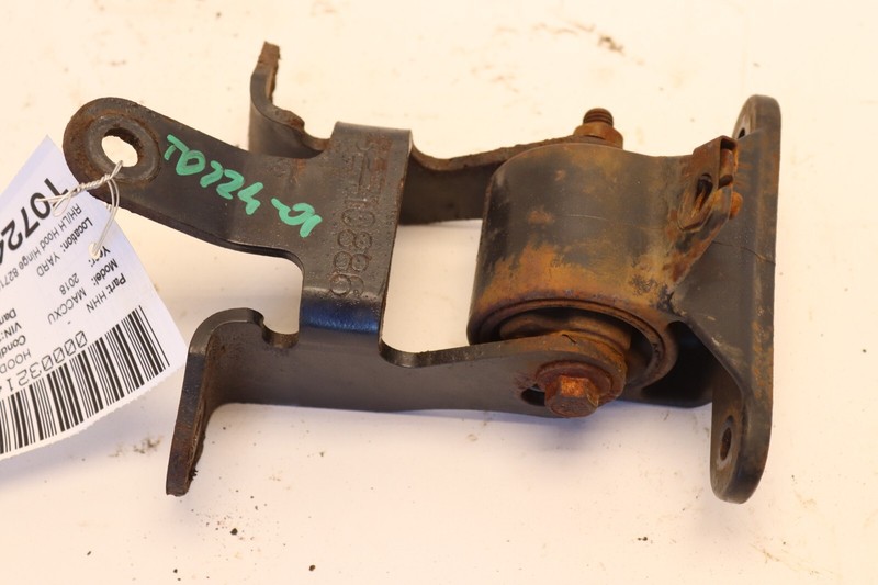 2013-2023 MACK CXU613 RIGHT OR LEFT HOOD HINGE 82710886 OEM