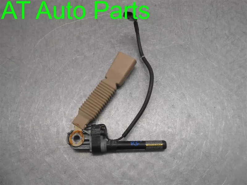 08-09 FORD TAURUS X FRONT RIGHT SEAT BELT BUCKLE TAN OEM 8G1Z-5461202-AB