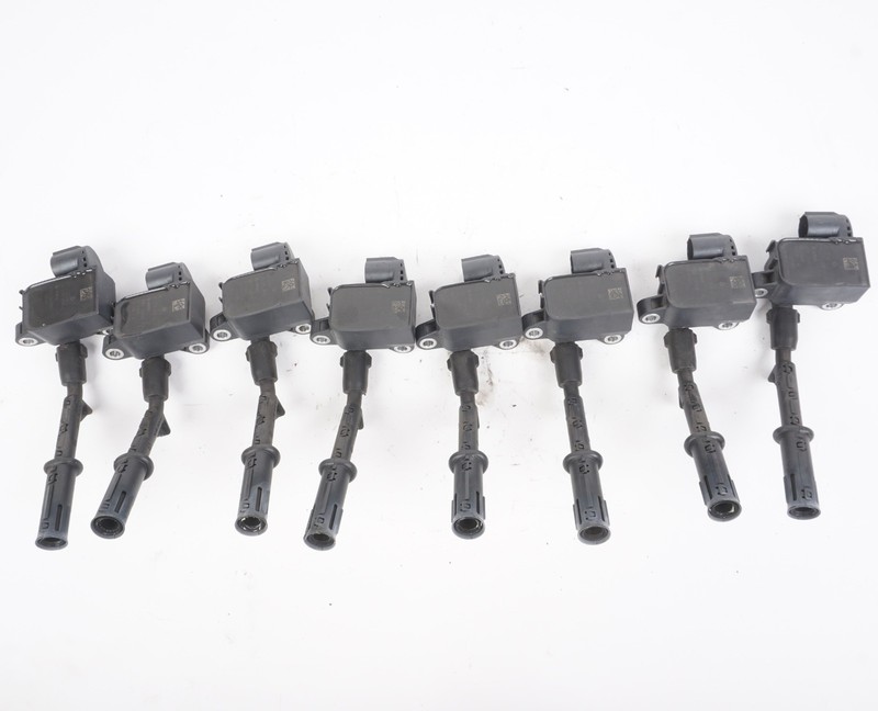 2011 - 2020 Mercedes X166 GL450 GL550 Engine Ignition Coil Spark Plug Set of 8