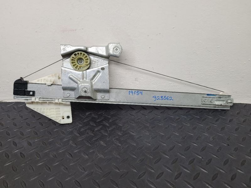 13-19 Ford Escape Rear Right Passenger Window Regulator W/ Auto OEM DM5Z7827000C
