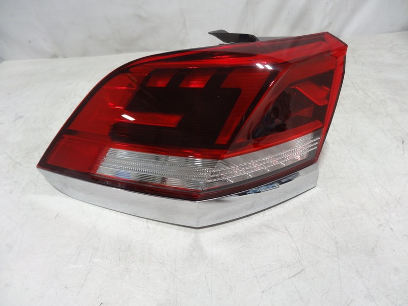 2020-2024 VW Atlas Cross Sport Left Driver LED Tail Light 3CM945207