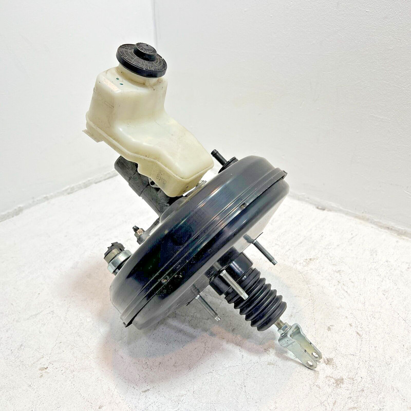TOYOTA CAMRY BRAKE BOOSTER & MASTER CYLINDER & RESERVOIR 2018-2023 OEM