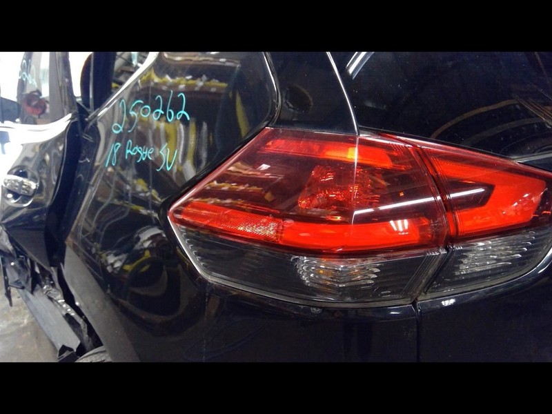 Driver Tail Light Quarter Panel VIN J 1st Digit Fits 18 ROGUE 1623728