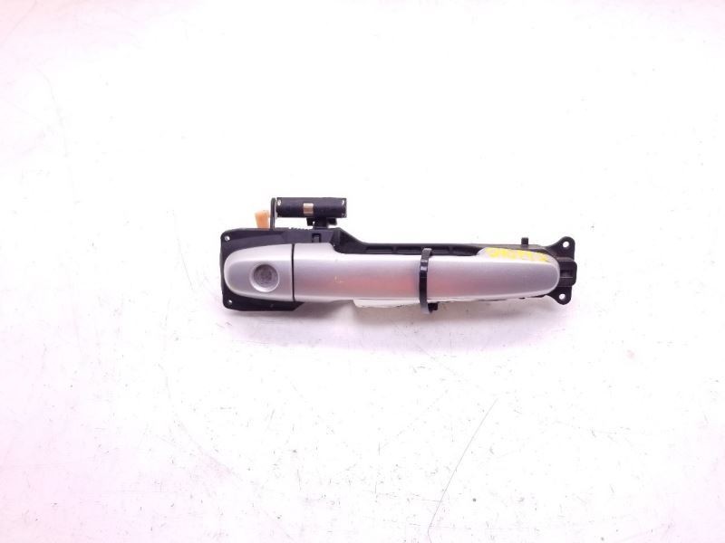 01-07 TOYOTA HIGHLANDER PASSENGER SIDE FRONT (EXTERIOR) DOOR HANDLE