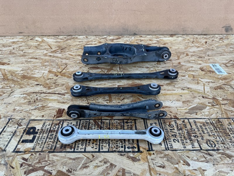 GENESIS G70 2019-2026 OEM REAR LEFT DRIVER LOWER AND UPPER CONTROL ARMS SET