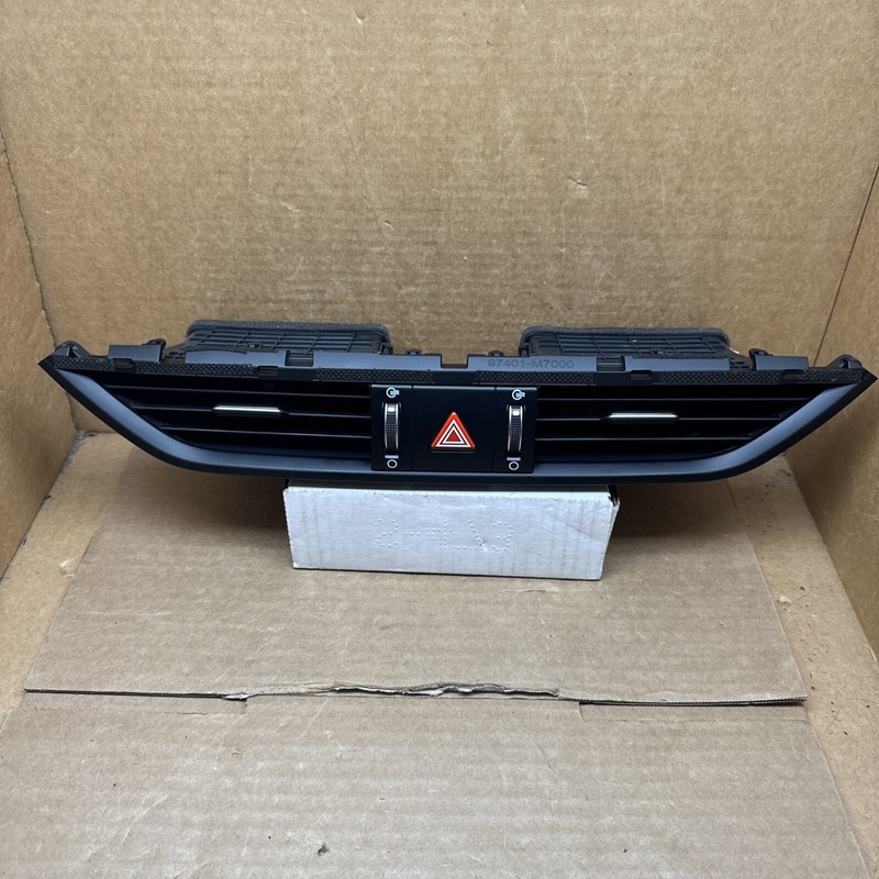 2019-2022 Kia Forte Front Center Dash Air Vent Hazard Switch