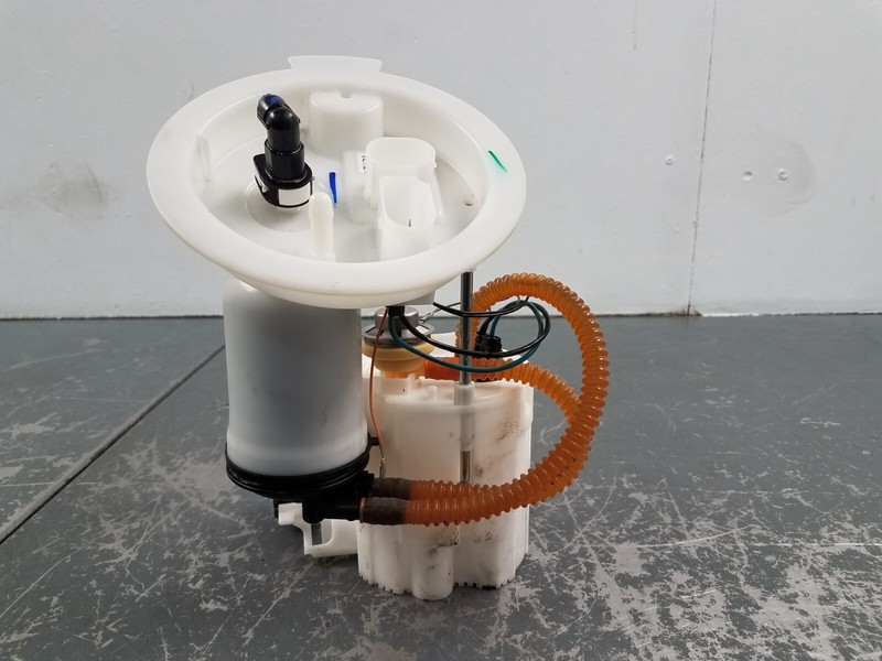 2018 BMW M2 F87 Fuel Pump / Sending Unit #2909 J3