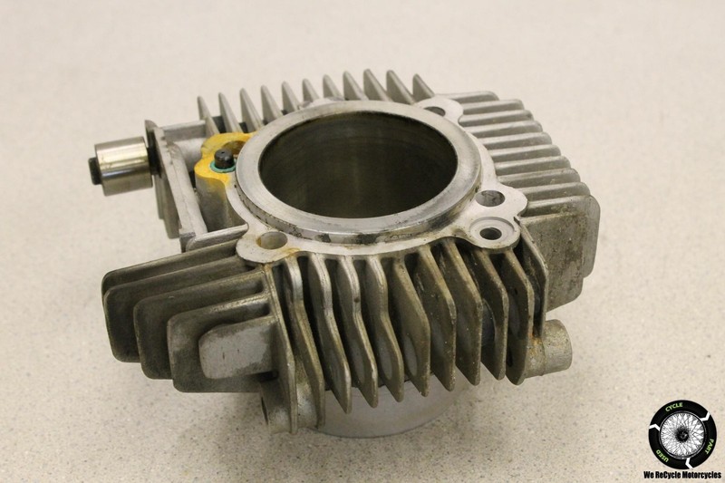 2004 Ducati Monster M600 Engine Motor Piston Cylinders Block Jug M 600 #A 04