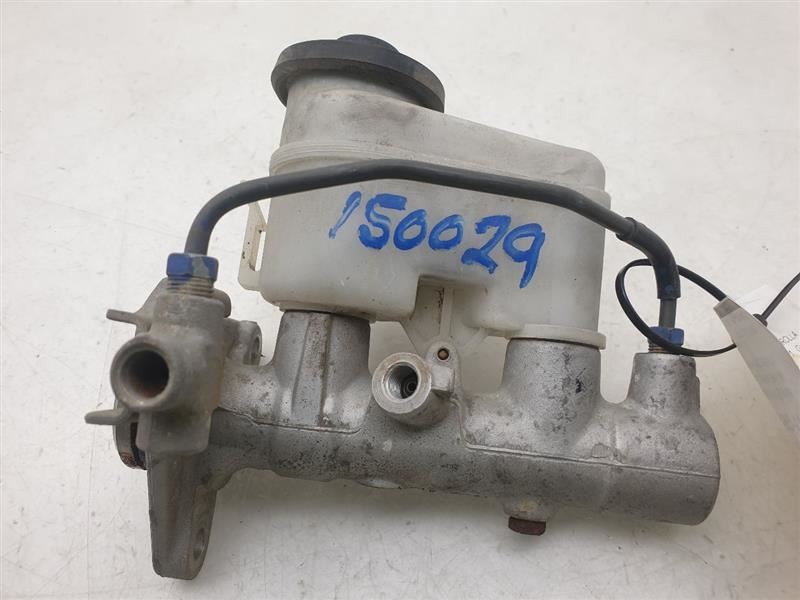 93-02 TOYOTA COROLLA DX 1.8L FWD AT BRAKE MASTER CYLINDER WITH RESERVOIR