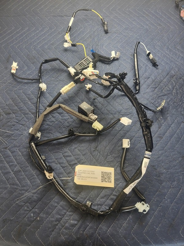 Used Oem Subaru Rear Tailgate Wiring Harness w/ Antenna Cable for Ascent 2023