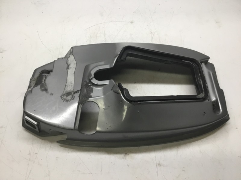 D1 Mercury/Mariner 9204A2 Bottom Cowl 1986-1998 6-15hp - Used