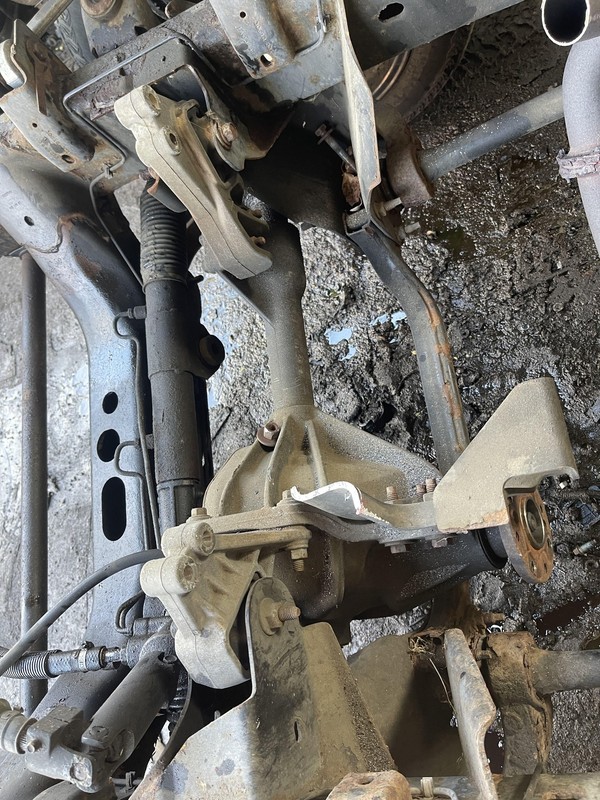 02-05 Dodge Ram 3.92 Ratio Front Axle Carrier Assembly Tested Oem