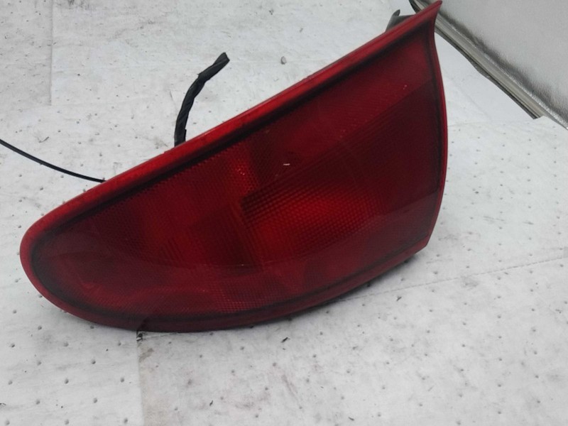 2000 Buick Regal Right Tail Light Assembly Silver OEM 297755 Used 287K Mile