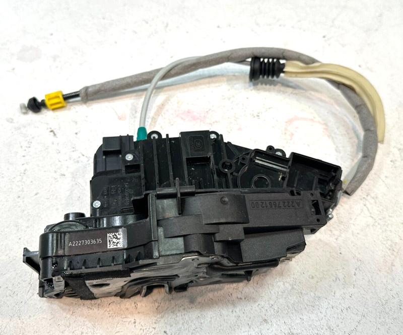 14-17 Mercedes S550 Rear Right Door Lock Keyless Entry Actuator Without Rod OEM